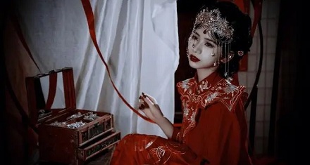 为什么「中式恐怖」的形象大多是女性?