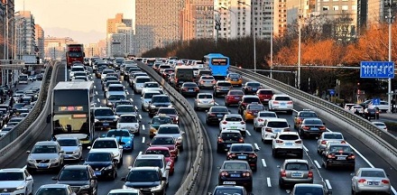 为什么蚂蚁永不堵车,而人类常堵?