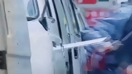 为什么广东人在大排档看到面包车扭头就跑?