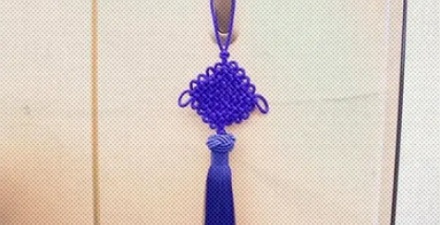 坐高铁，乘务员在座位旁挂上了中国结，有啥特殊含义？