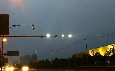 电子眼的闪烁次数,各自代表什么意思?